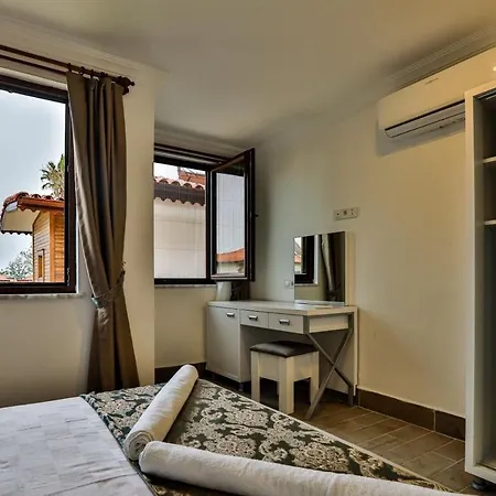 Hostel Orya Butık *