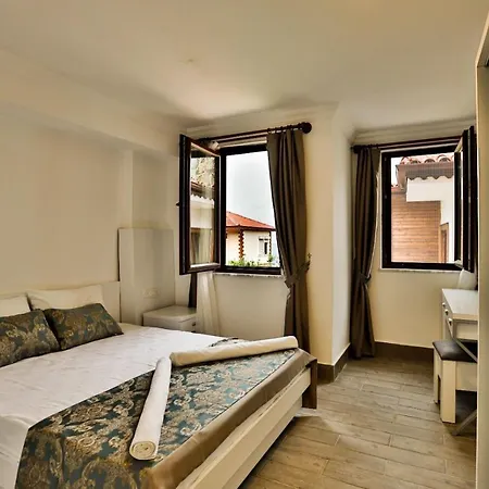 Orya Butik Condo Side