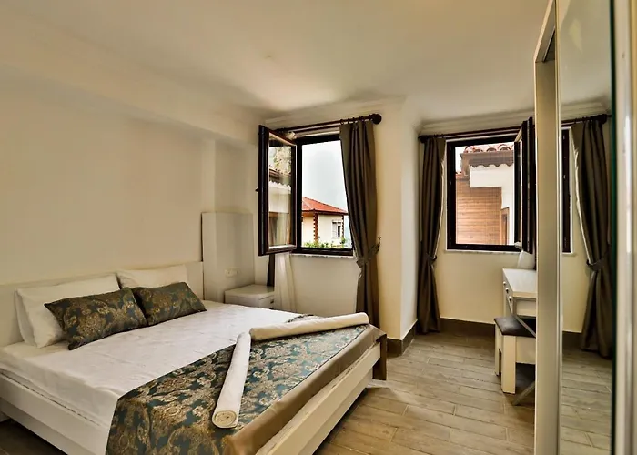 Orya Butik Condo Side